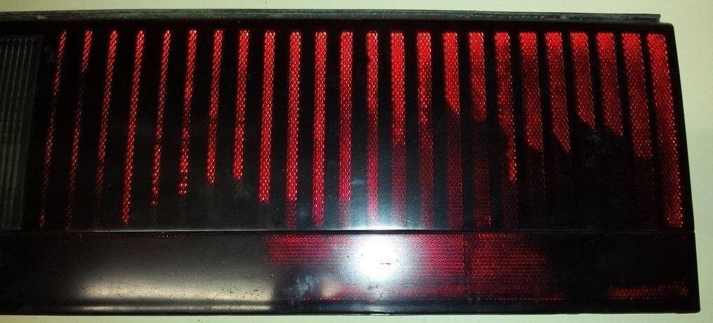 Trunk Reflector RH for Cougar XR7 (1991)