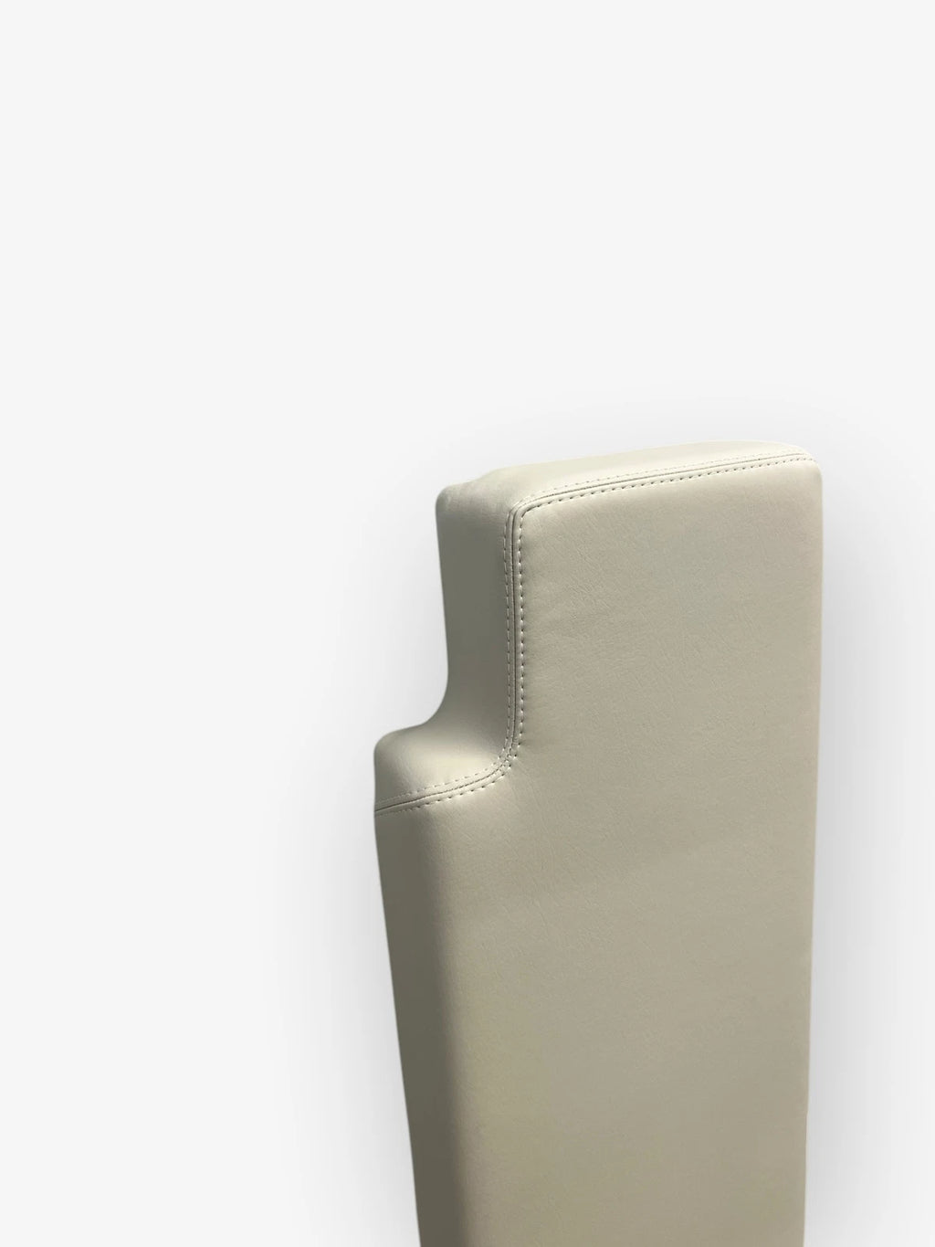 Port Lounge Seat Filler for Boston Whaler 320 DC Vantage (2015)