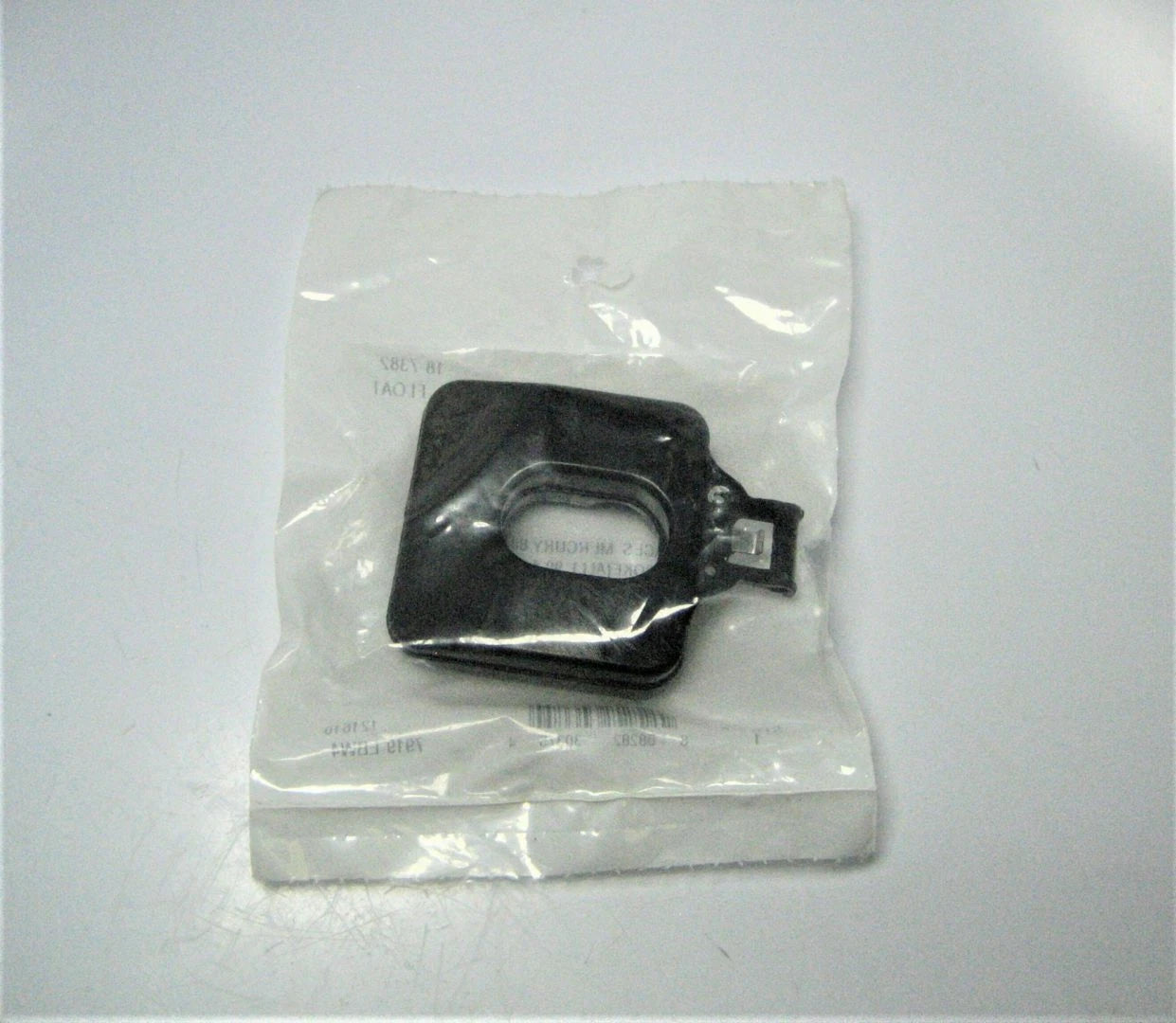 Carburetor Float for Mercury 9.9 15 50 HP 4-Stroke Outboard (18-7382)