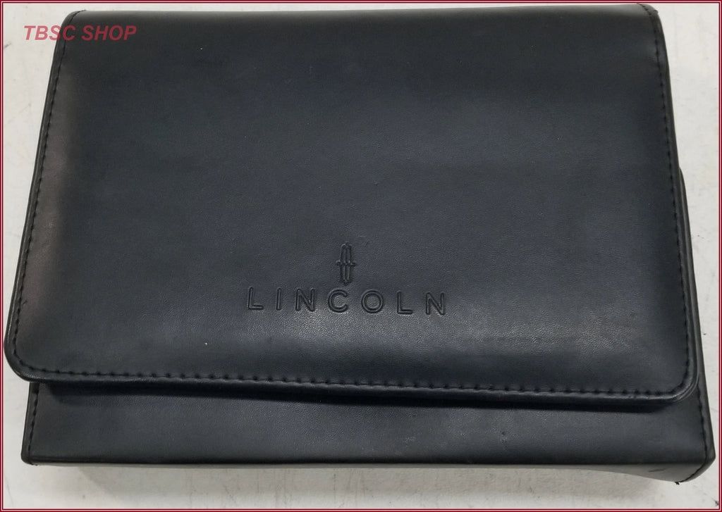 Owners Manual for Lincoln Town Car (2010)
