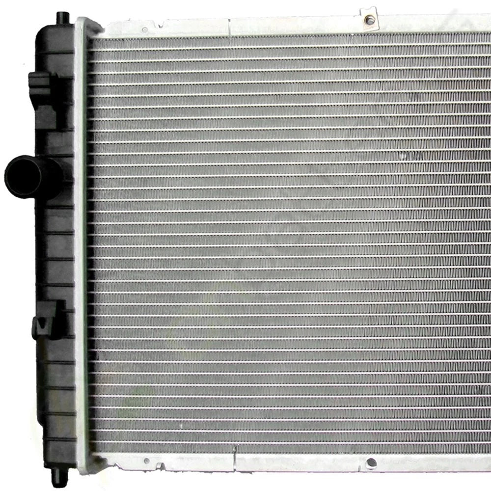Aluminum Car Radiator for Chevrolet Classic, Oldsmobile Alero (2002–2005)
