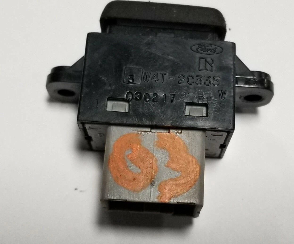 Traction Control Switch for Lincoln LS (2003–2006) 3W4T-2C335-BB