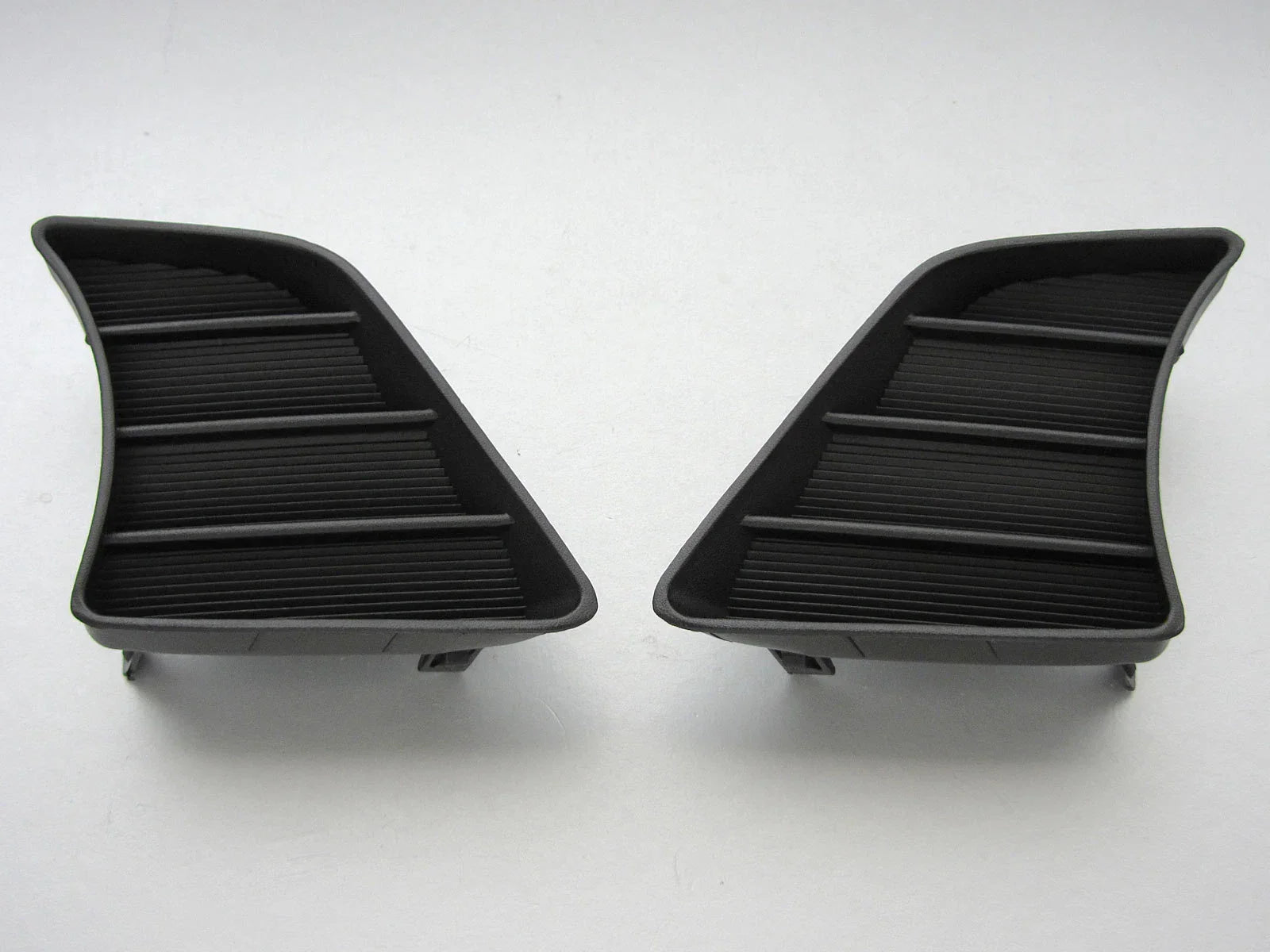 Front Bumper Fog Light Trim for Toyota Hilux SR5 2011-2015 (2 x)