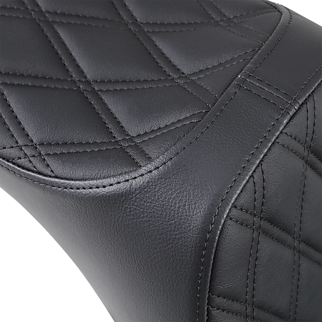 Predator III Seat for Harley-Davidson (2014–2023) - Double Diamond, Black Stitching