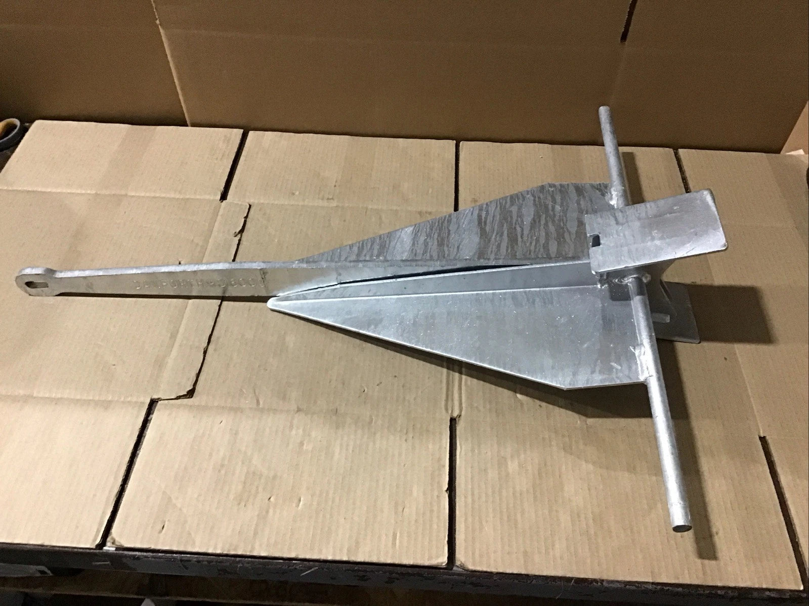 Danforth 94015 25 lb Galvanized Fluke Anchor for Boats (Sticker Residue)