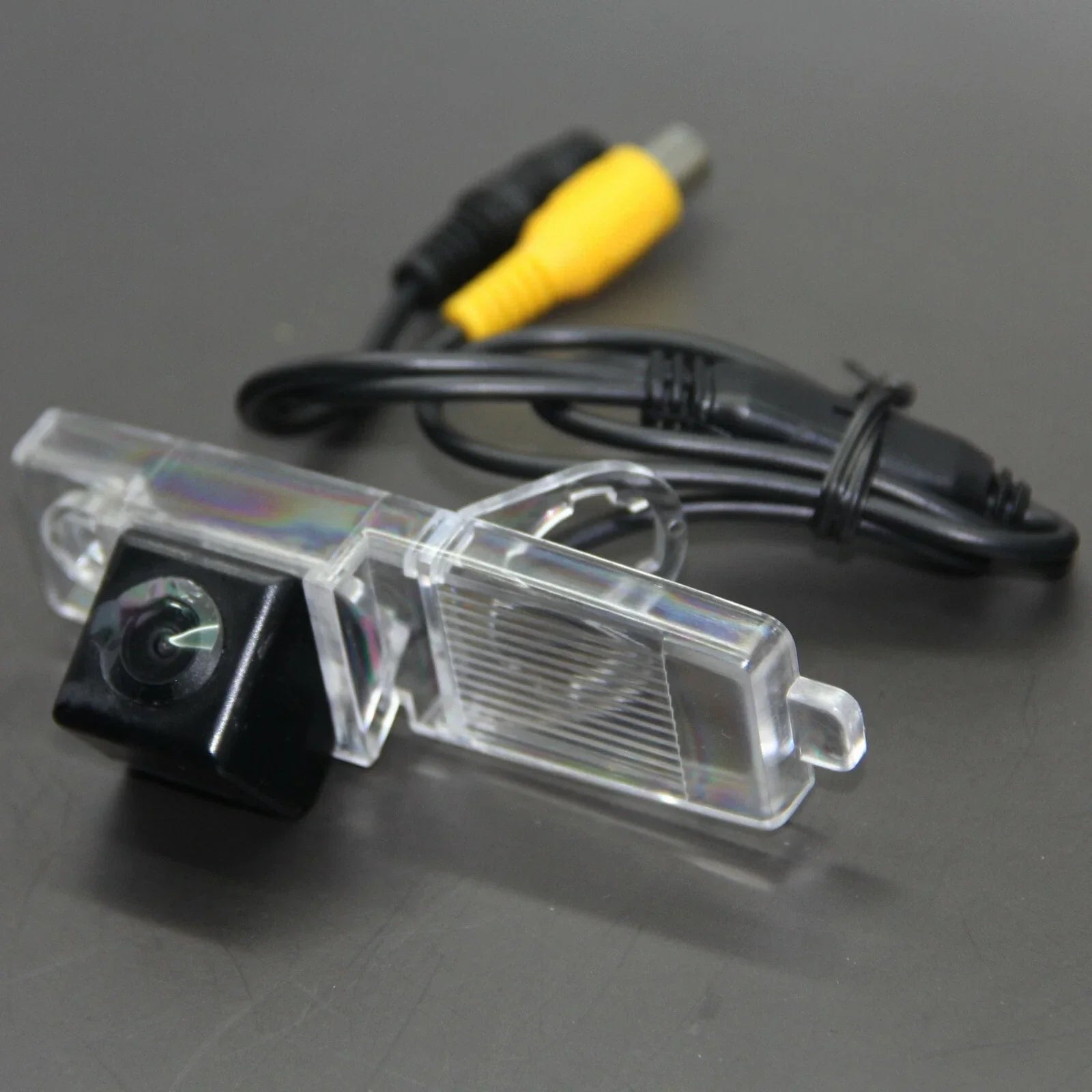 Reverse Rear View Backup Camera for Toyota Highlander (2006–2009)