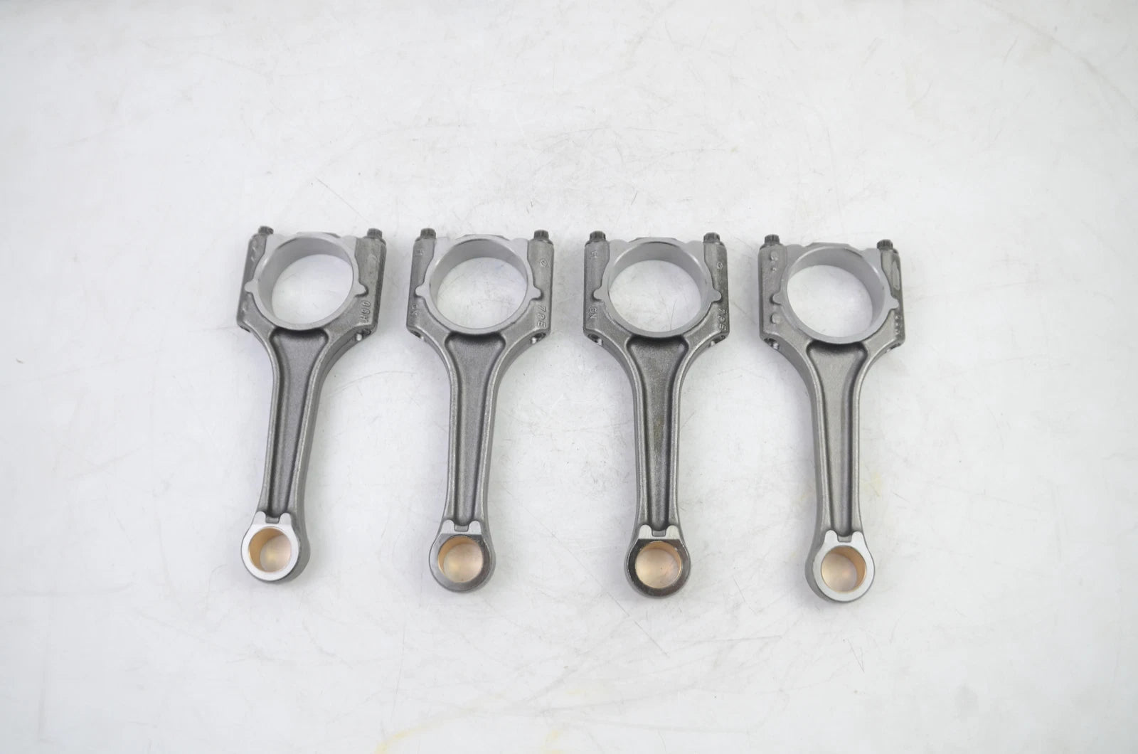 Connecting Rod Set for Audi A3 A4 Q5 VW Passat Tiguan Jetta GLI 2.0T CCTA 21mm