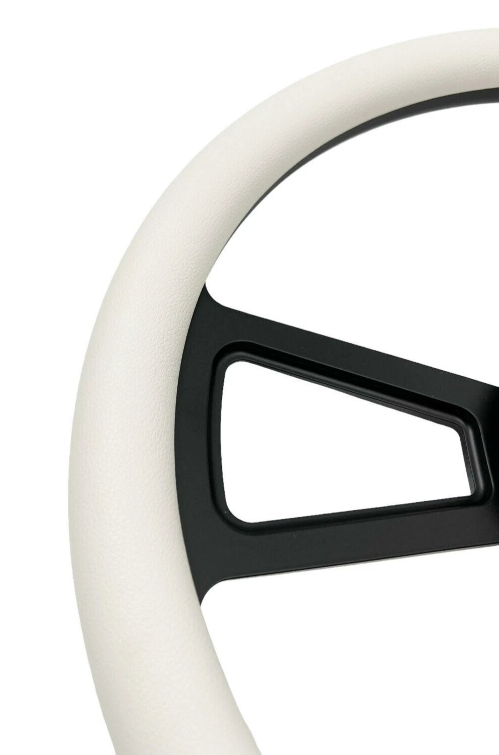 Steering Wheel White Wrap for Peterbilt Kenworth Freightliner (2005–2024)