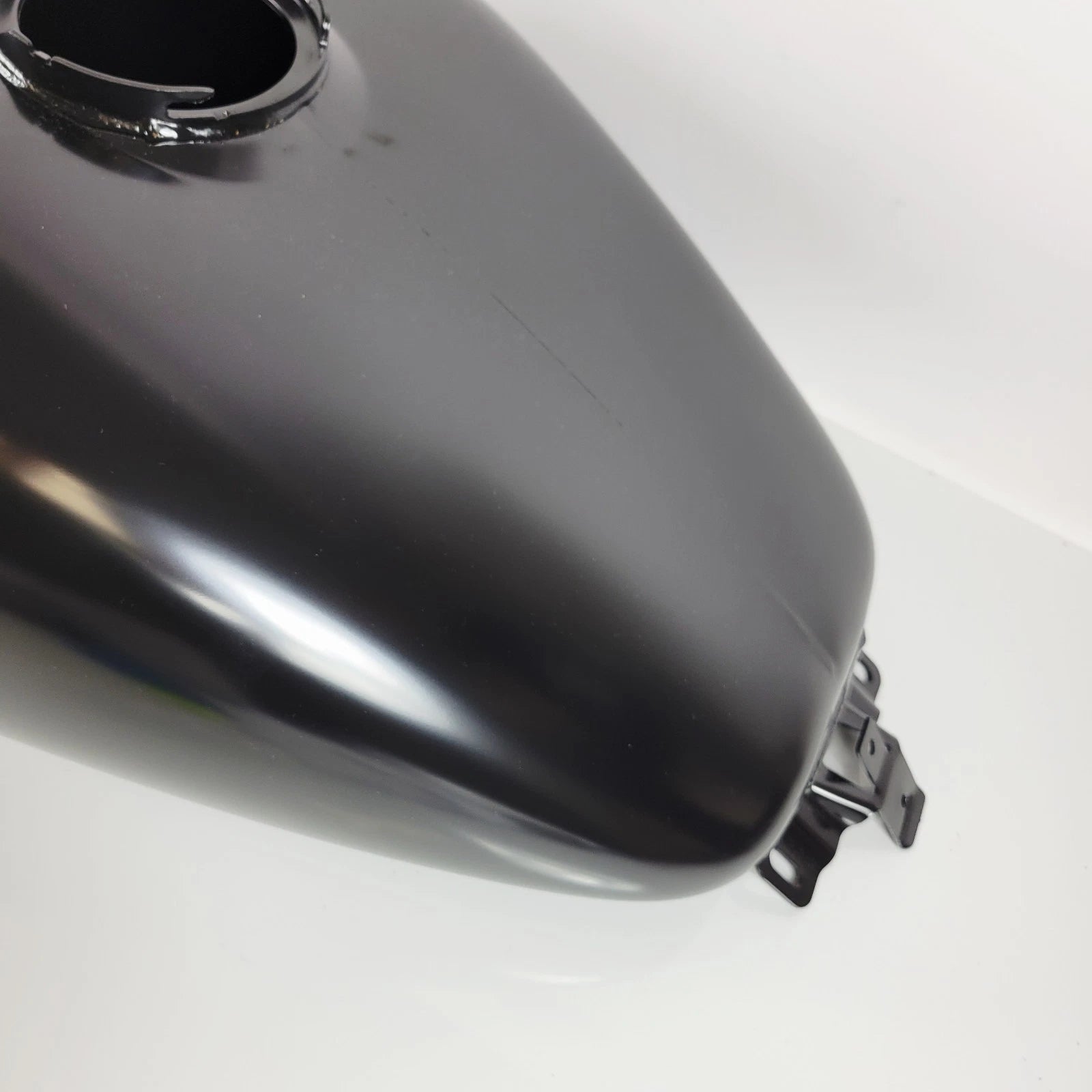 OEM Center Fill 6 Gallon Gas Tank for Harley-Davidson (2008–Present) 61356-08
