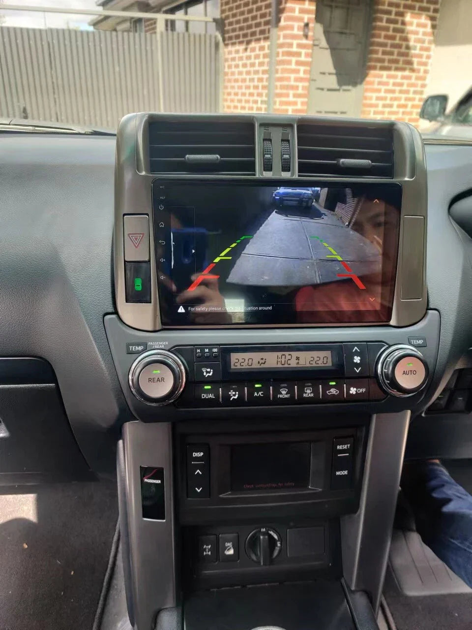 64GB Apple CarPlay Android 13 Radio Display for Toyota Prado (2009-2013)