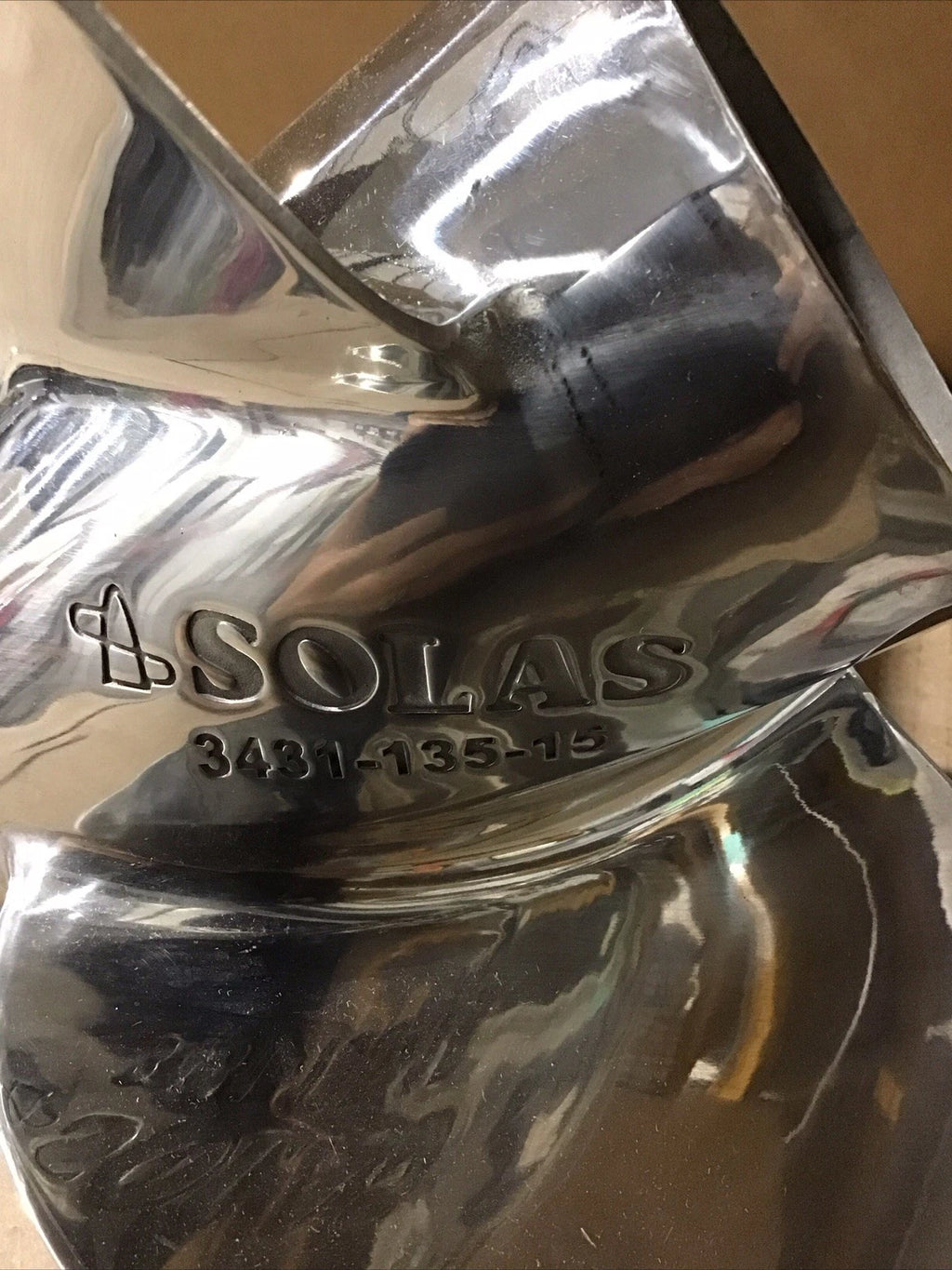Solas 3 Blade Propeller 13.5x15P 3431-135-15 for Saturn (Used)