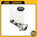Brake Master Cylinder with Reservoir for Chevrolet Silverado 2500 HD (2001–2002)