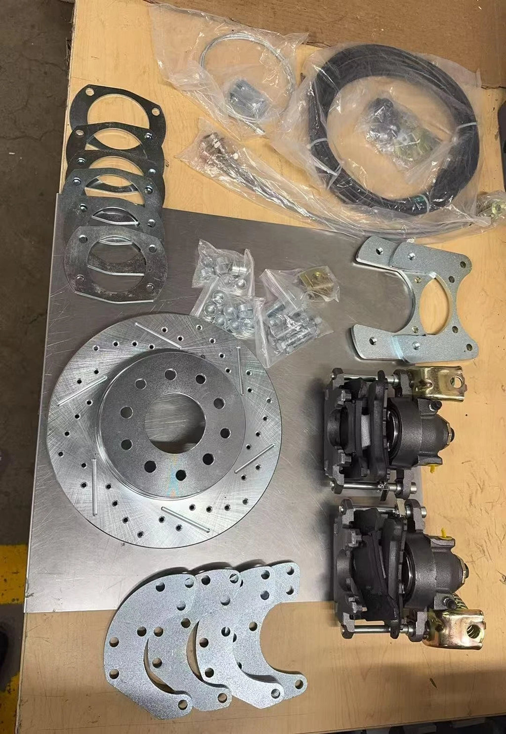 Brake Disc Set Rear with Parking Brake Cables for Ford 8" and 9" (DBK9)