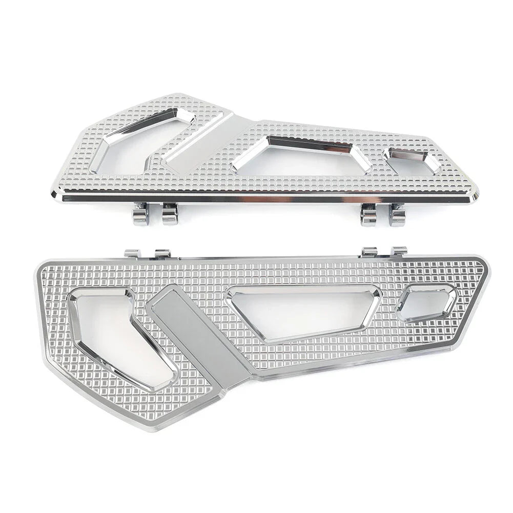 Driver Rider Floorboard Footboard for Harley Softail Touring