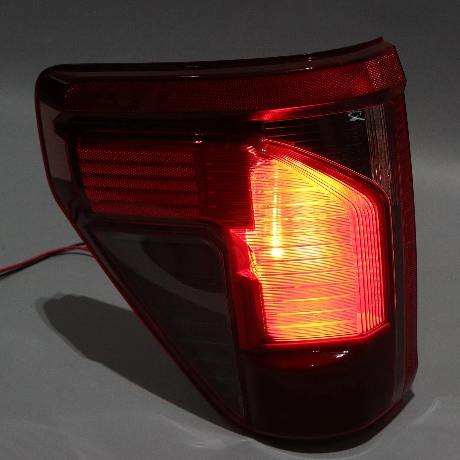 Tail Light Assembly for Ford F-150 (2024–2025) Driver/Left Side Halogen