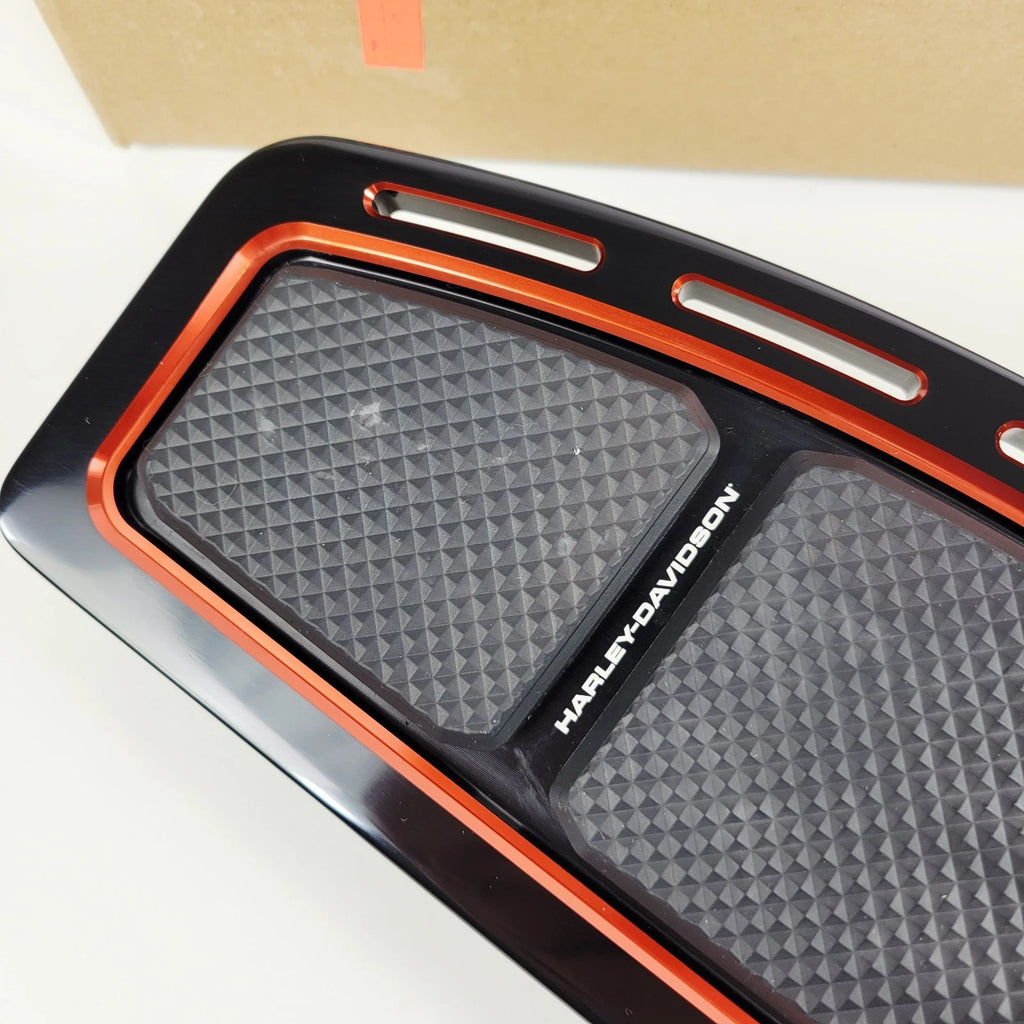 Right Floorboard for Harley CVO Adversary Collection (2023–2026) 50502322