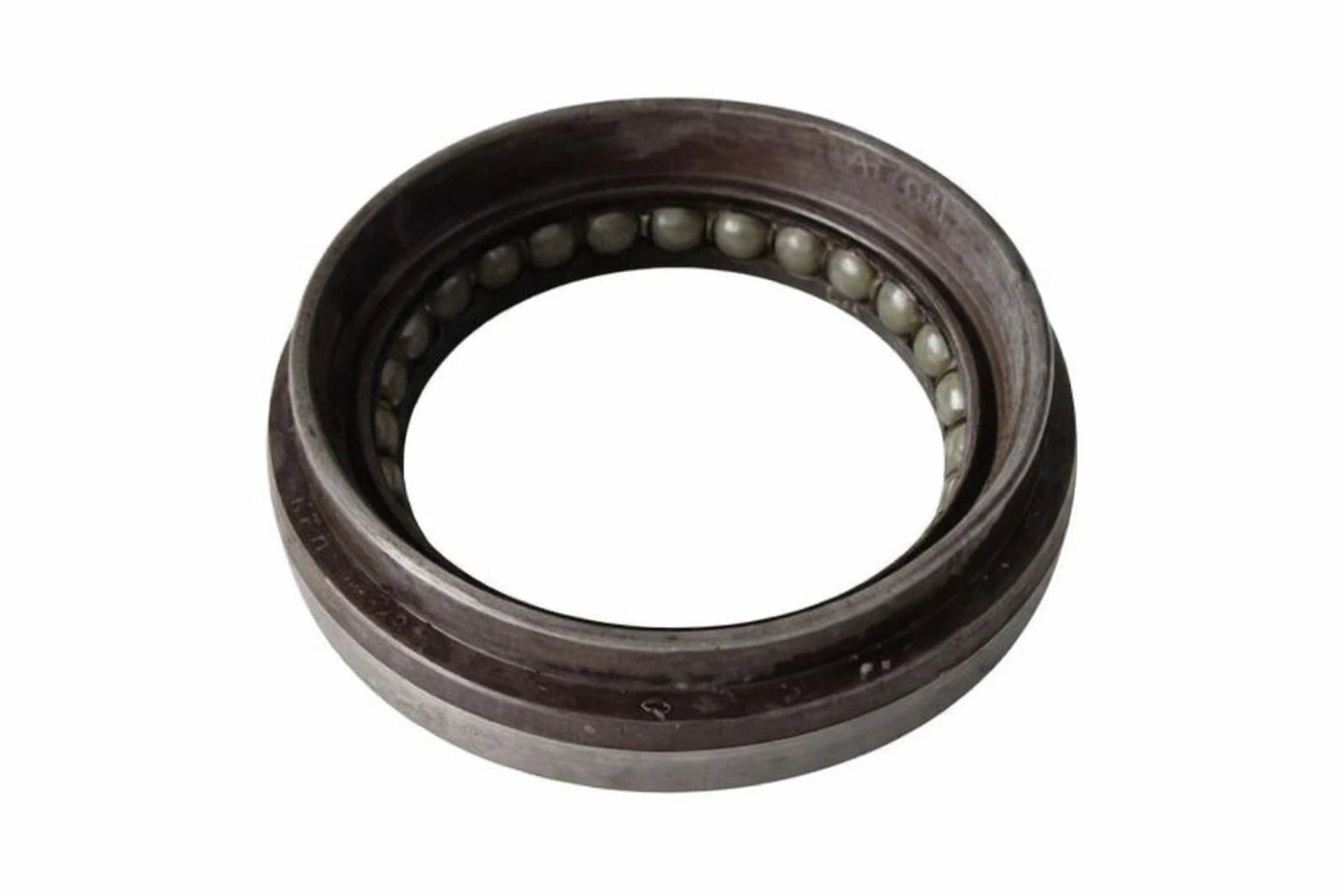Front Outer Transfer Case Output Shaft Seal for Toyota (OEM 9031134021)