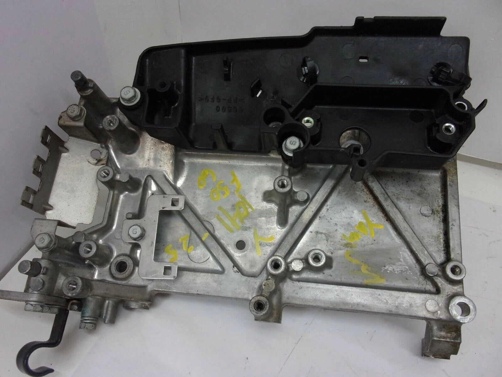 Starter Bracket for Yamaha 50-60hp (2005–Present) 6C5-81822-00-94