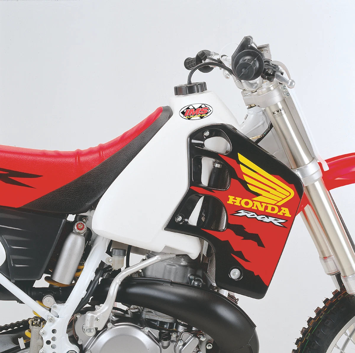 Large-Capacity Gas Tank for Honda (3.6 Gallon, 112216-W1)
