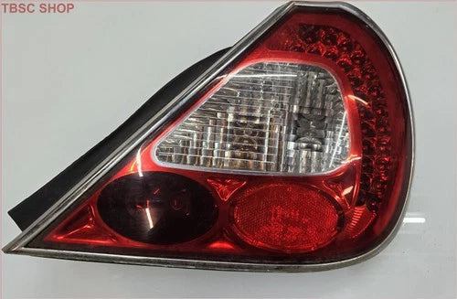 Rear Right Brake Tail Light Lamp for Jaguar XJ8 XJR VDP (2004–2007) 2W9313404AG