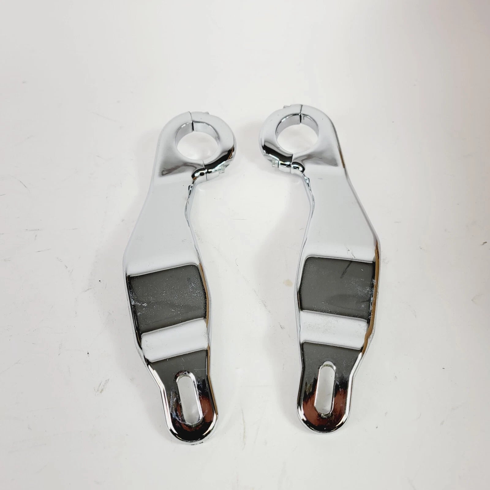 Set of 2 Fairing Support Brackets for Harley Davidson Touring Road Glide (2015–2023) Chrome