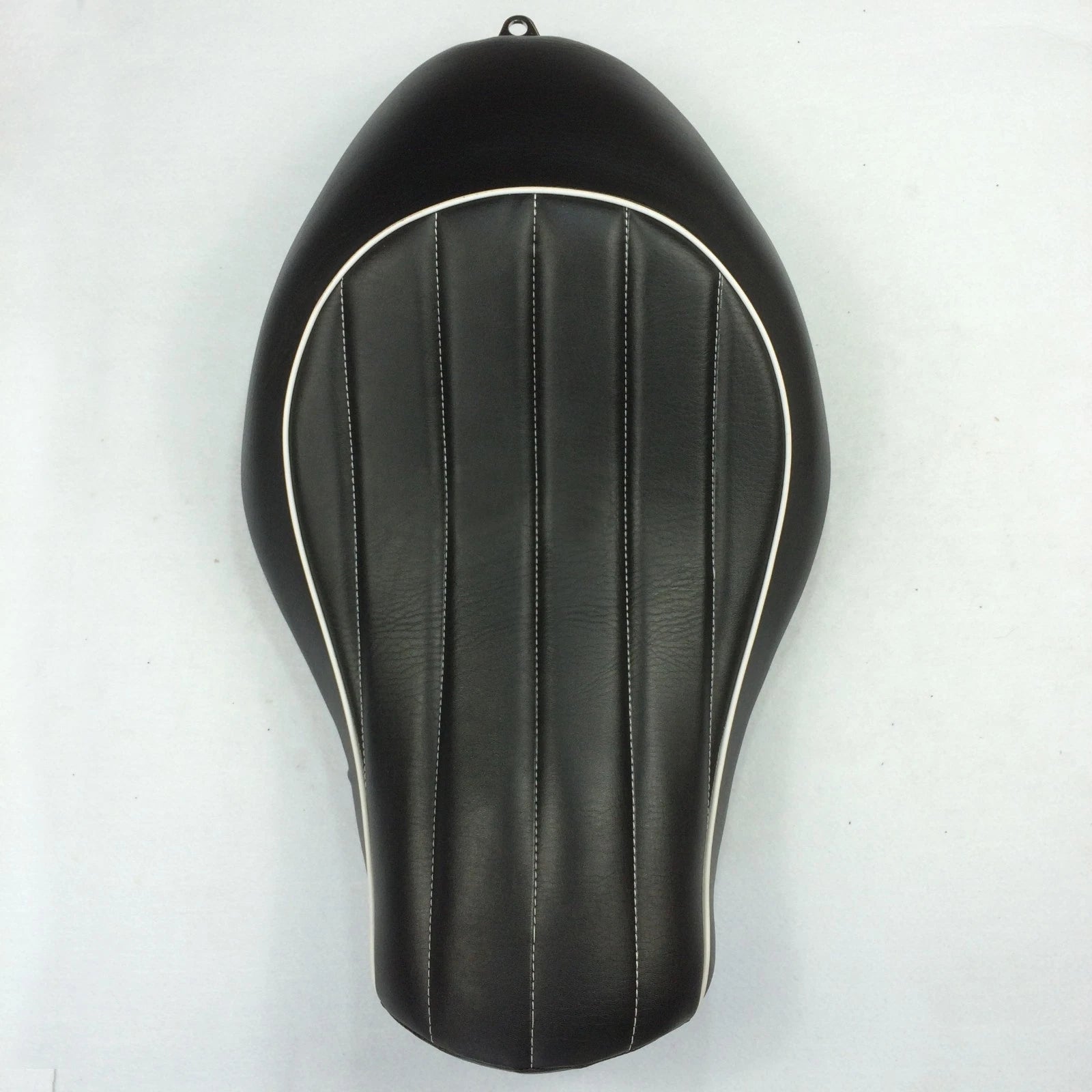 Solo Driver Vertical Stripes Leather Seat for Harley XL883N XL883L XL883X (2005–2013)