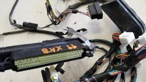 PCM Transmission Engine Bay Harness for Jaguar XK8 Convertible (1999–2002)