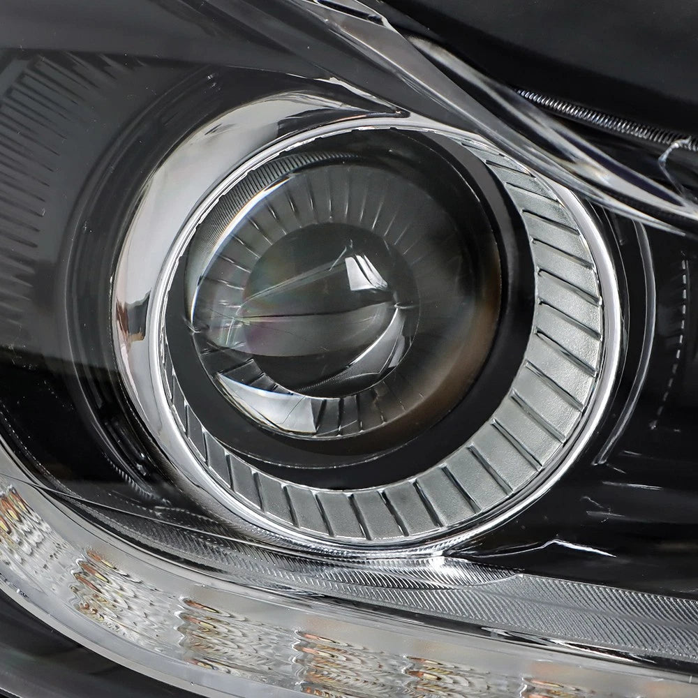 Set of 2 Headlight Assemblies for Chevy Trax (2017–2019) Halogen with LED DRL
