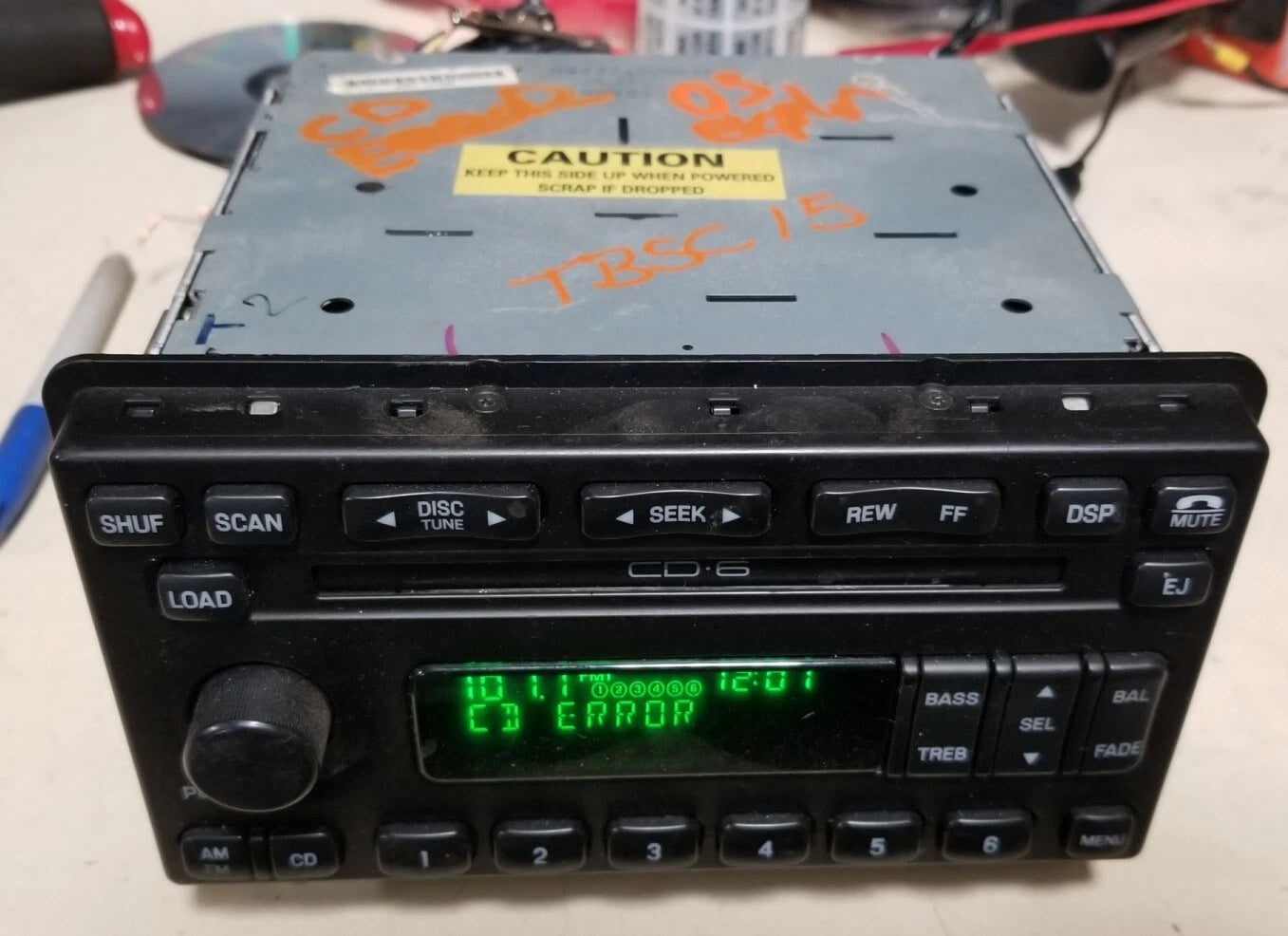 6 Disc CD Changer for Ford Explorer (2001–2004) 3L2T-18C815-FB