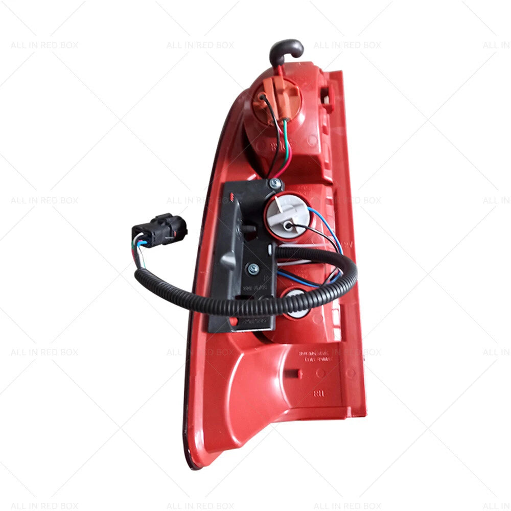 Right Red Tail Light for Isuzu Dmax (2006–2012)
