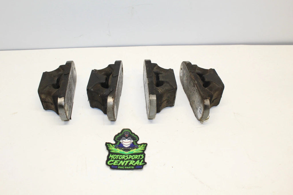 Engine Motor Mount Set of 4 for Yamaha Waverunner FX GP GPR FZR FZS VX (Freshwater)