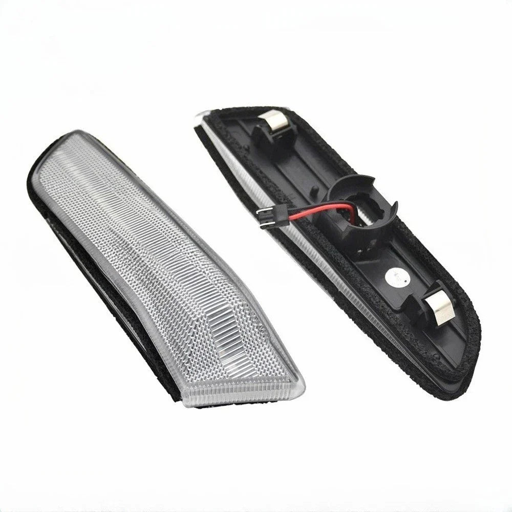 2 x Sequential Switchback LED Side Lights for Infiniti G35 Coupe (2003–2007)