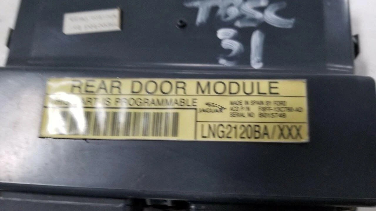 Set of 2 Door Control Modules for Jaguar XJR XJ8 VDP (1998–2003) LNG2120B