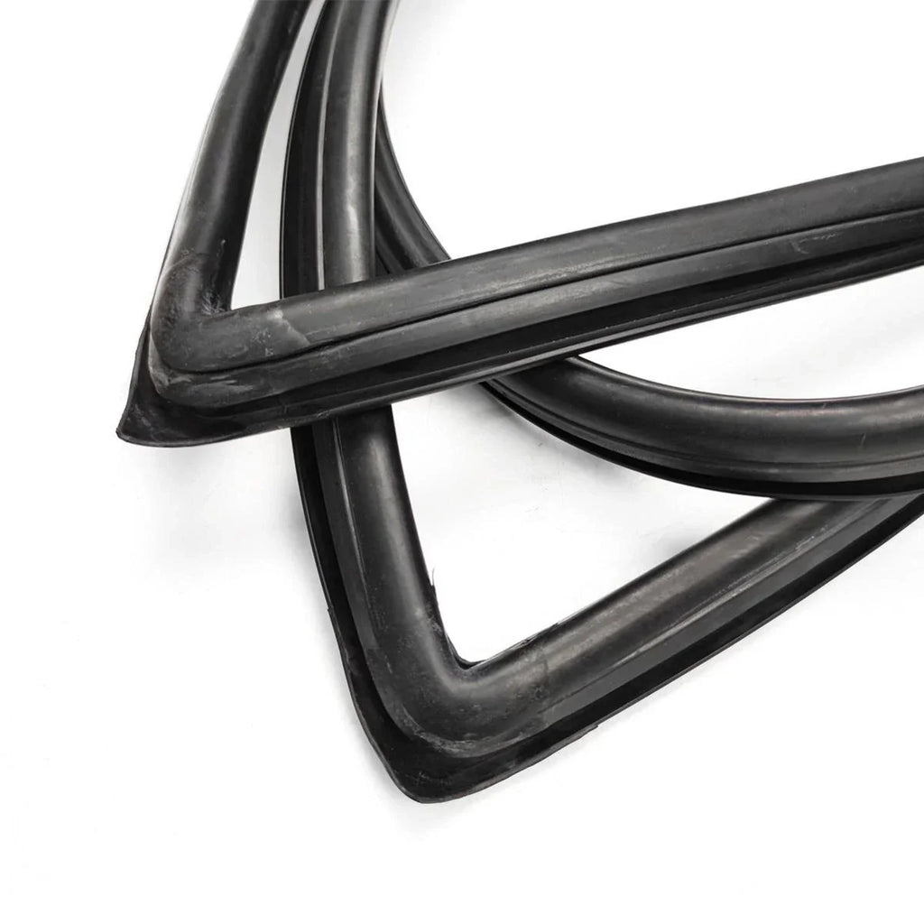 Rear Windshield Rubber w/o Molding Fits Datsun Bluebird 510 Sedan 1967-72 D11