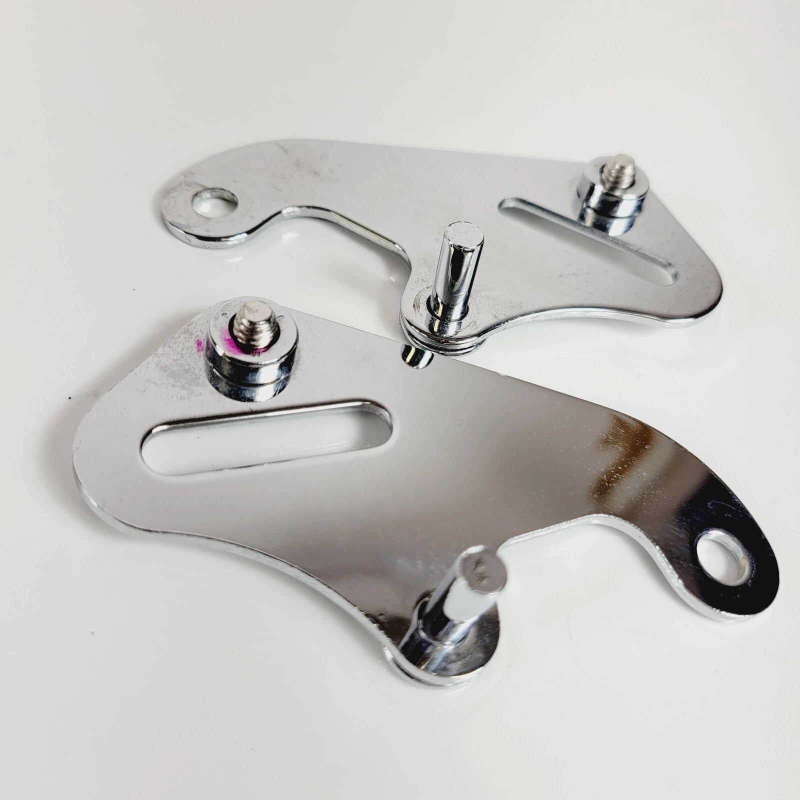 Set of 2 Chrome Seat Strap Bracket Buckles for Harley-Davidson Touring (2014–2023) 52400015