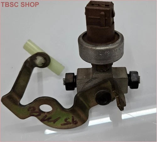 Front RH ABS Brake Pressure Switch for Lincoln Mark VIII (1993–1995) F4LC2C3320AB