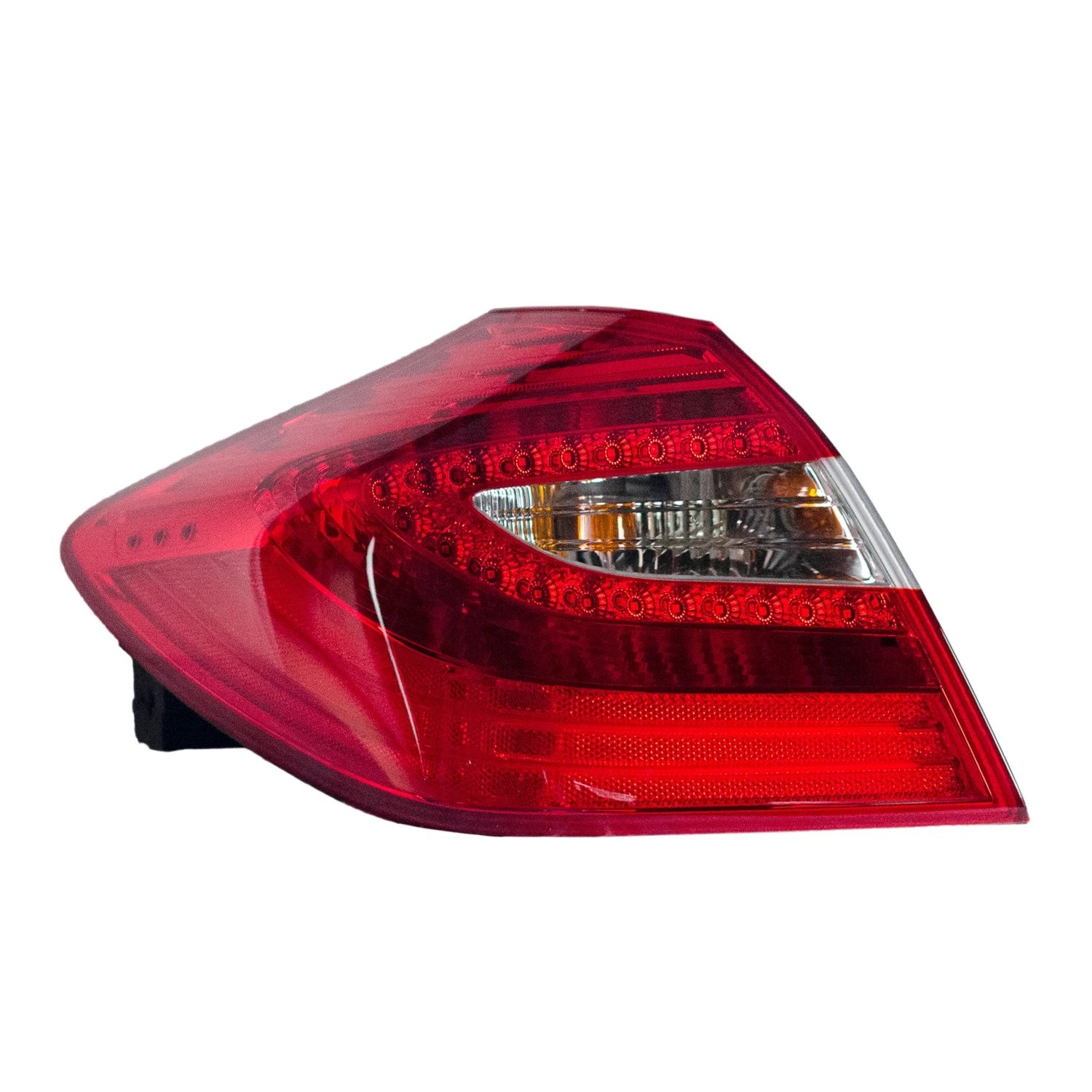 Replacement Driver Side Outer Tail Light Assembly for 2011-2014 Hyundai Genesis