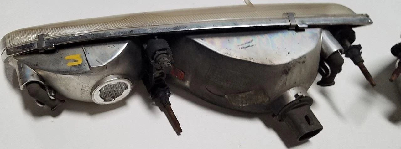 Headlight Set for Ford Thunderbird Cougar (1996–1997)