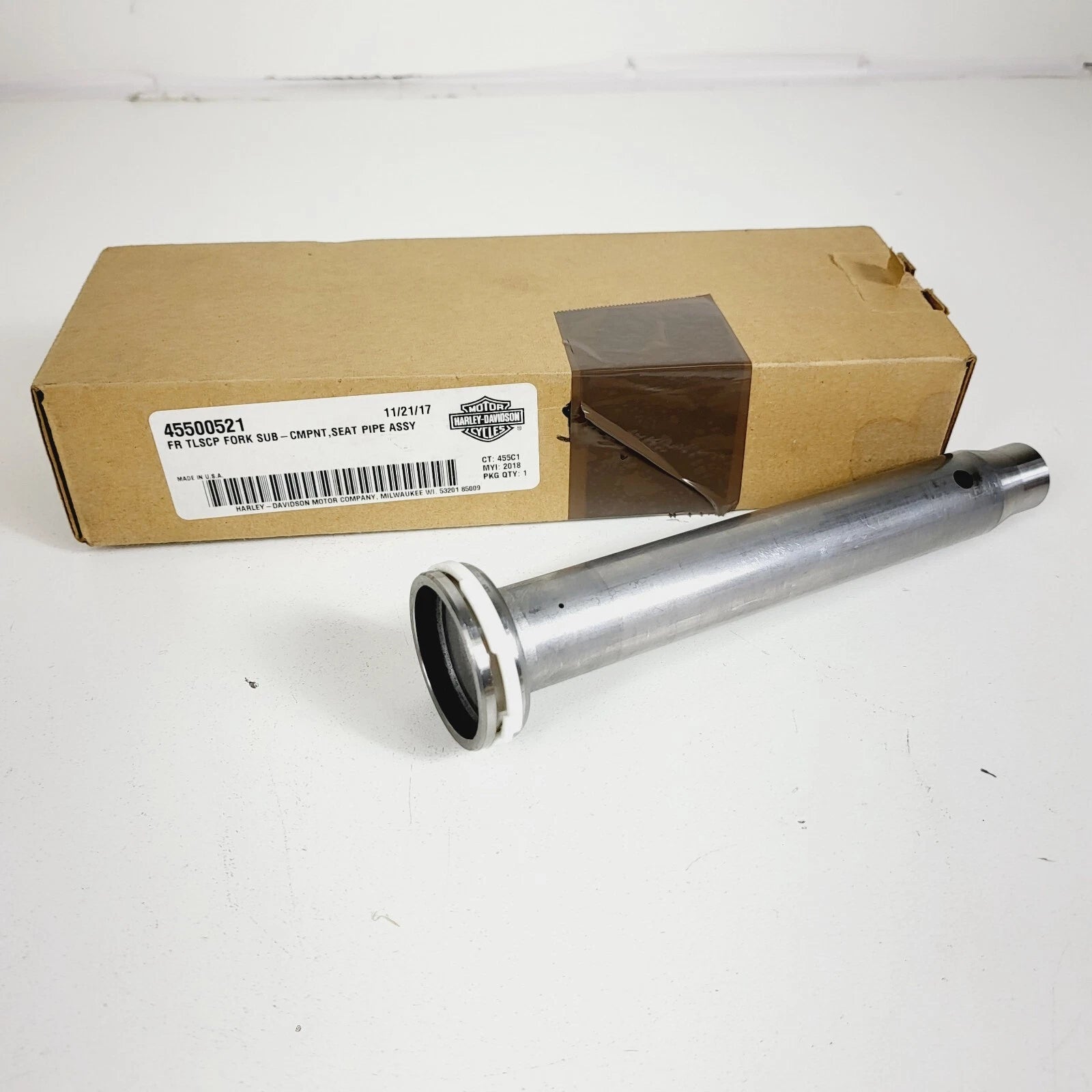 Front Telescopic Fork Seat Pipe Assembly for Harley Davidson CVO Road Glide
