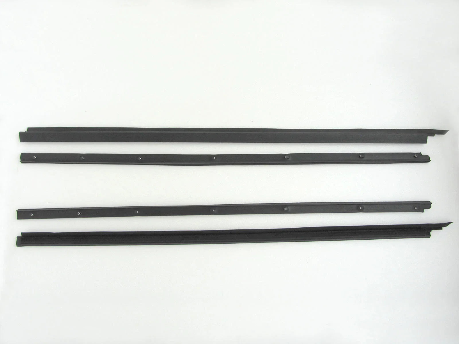 Door Belt Weather Seal Set for Nissan Navara D21 (1986-1997)