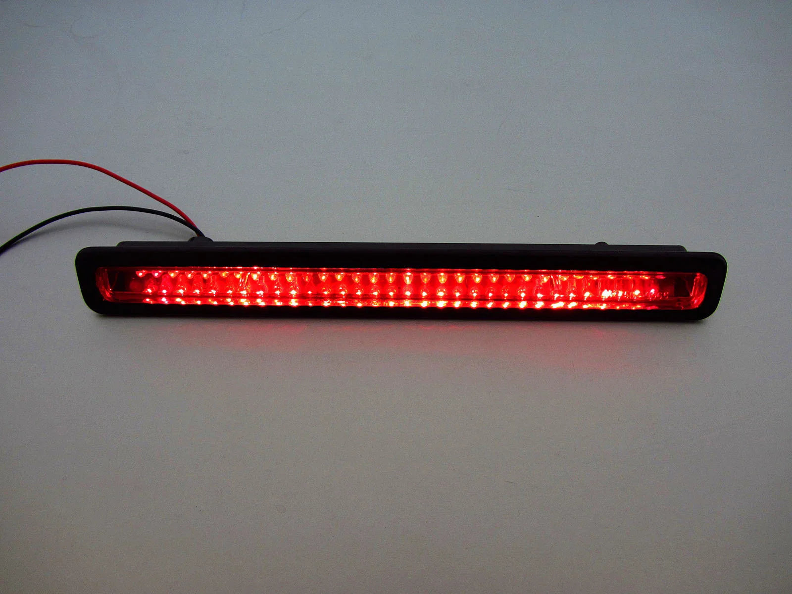 LED Tailgate Third Brake Light for Nissan Frontier D22 Navara (1997-2004)