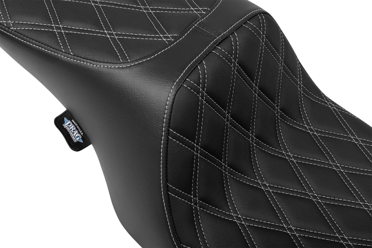 Predator 2-Up Seat for Harley Davidson (2014–2023) - Vinyl - Double Diamond - Silver