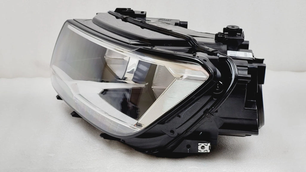 Driver Side Halogen Headlight w/ LED DRL for Volkswagen Tiguan (2018–2021) 5NL941005