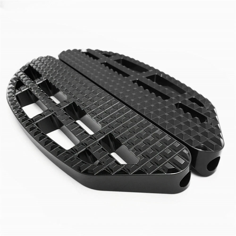 Black Knob Dominator Passenger Footboard for Harley Softail (2000–2017)