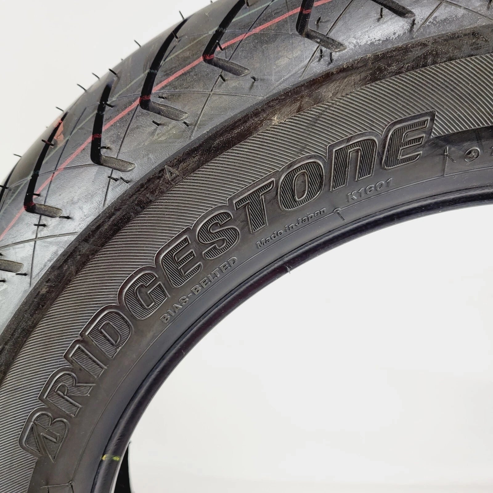 Bridgestone Battlecruise H50 Front Tire for Harley (130/90B16 73H)