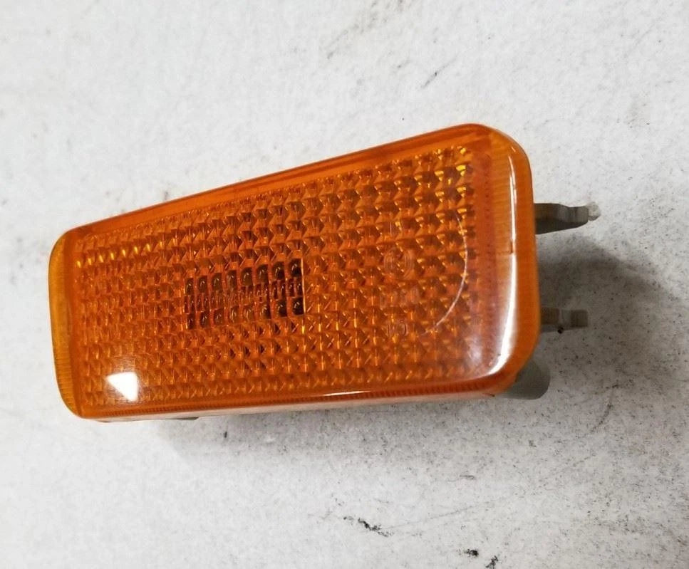 Front Left Marker Reflector Light for Jaguar XJ6 XJR XJ12 (1995–1997) DBC1