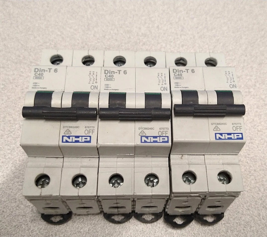 3X NHP Din-T 6 C40 6000 110V Breaker Switch for Automotive
