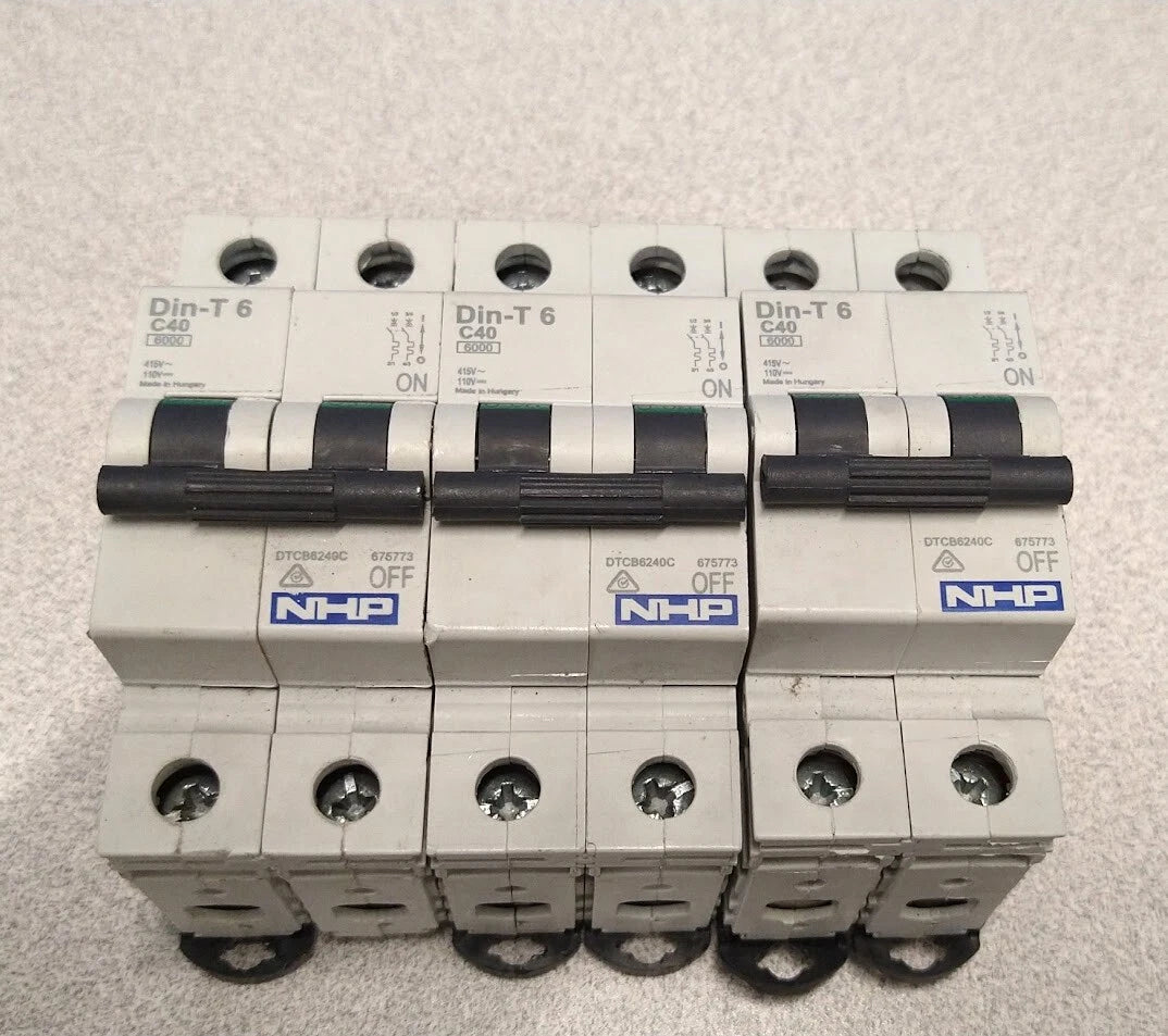 3X NHP Din-T 6 C40 6000 110V Breaker Switch for Automotive
