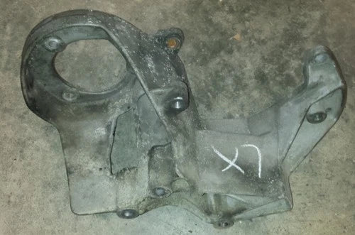 Power Steering Engine Bracket for Ford Thunderbird Cougar (1989–1993)