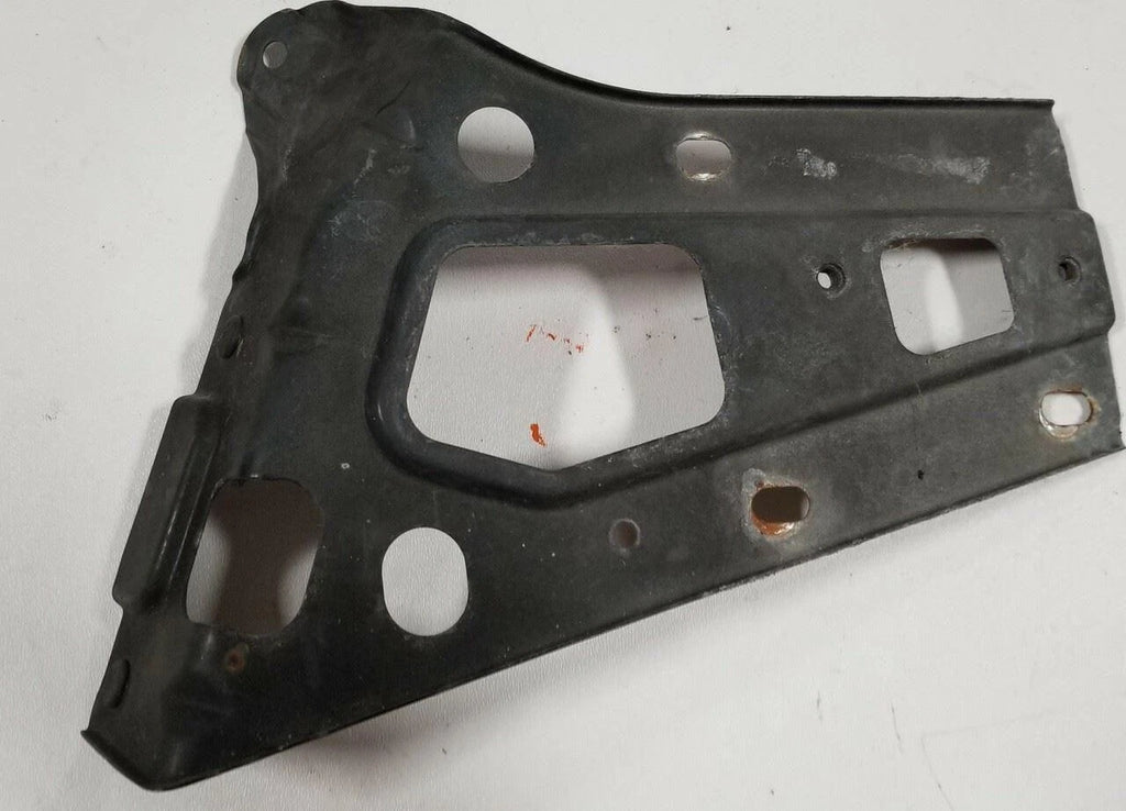 Fender Extension Bracket RH for Jaguar XK8 XKR (1997–2006)